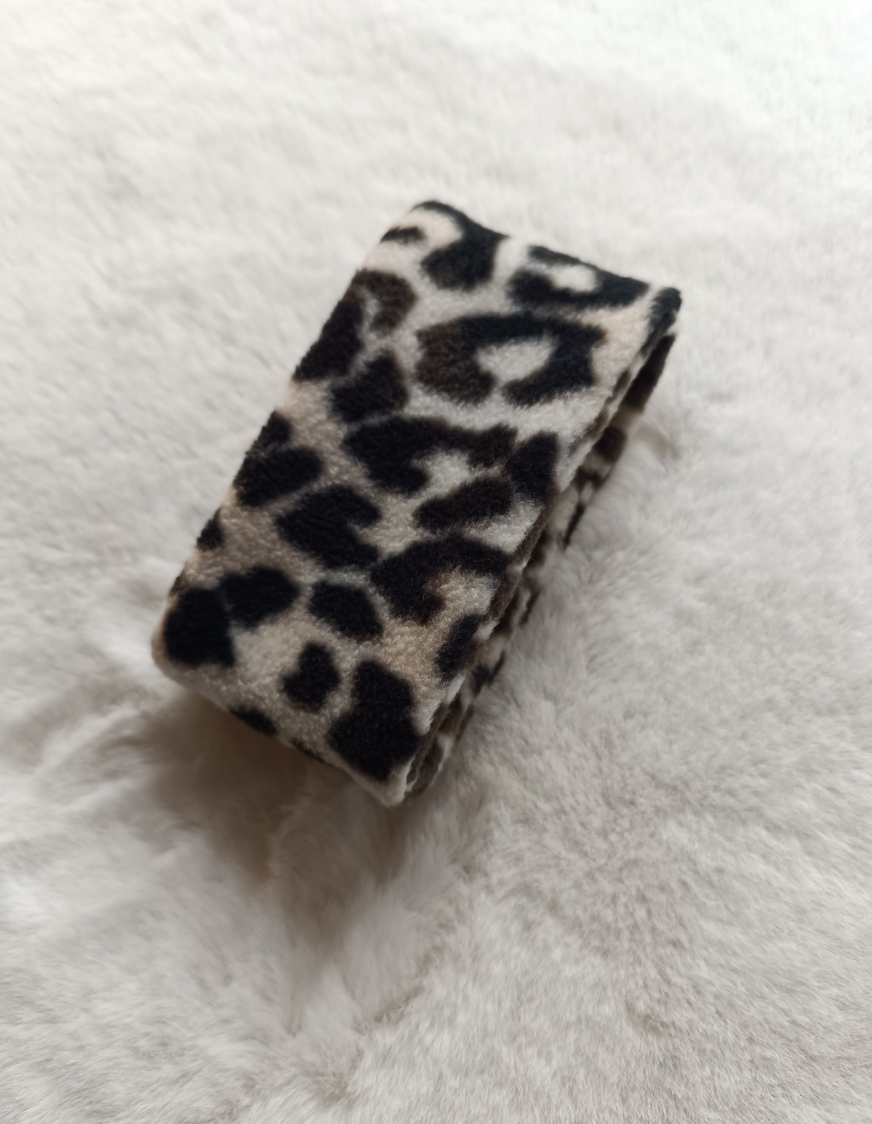 Fleece Loop Leo